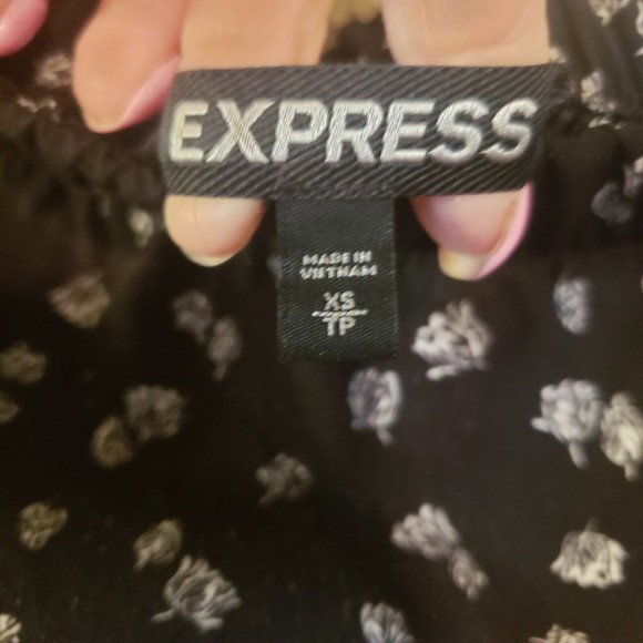 EXPRESS Women's Strapless Black White Floral Drawstring Waist Jumper Size XS - Picture 3 of 10
